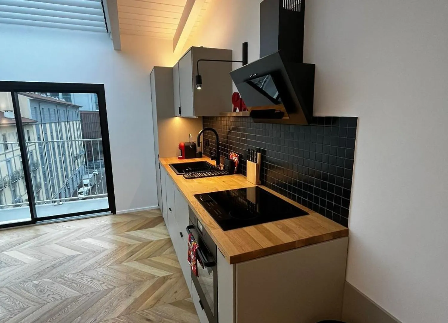 Iconicvue Skyline Milano Porta Nuova Apartment 0*, Milan